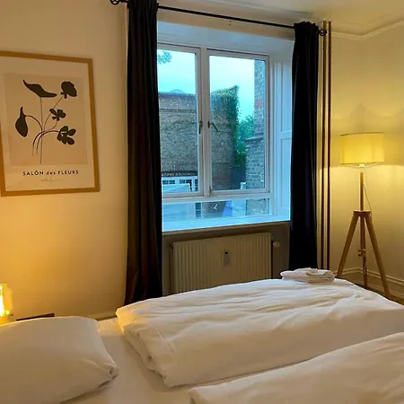Comfortable 2 Bedroom Getaway Διαμέρισμα