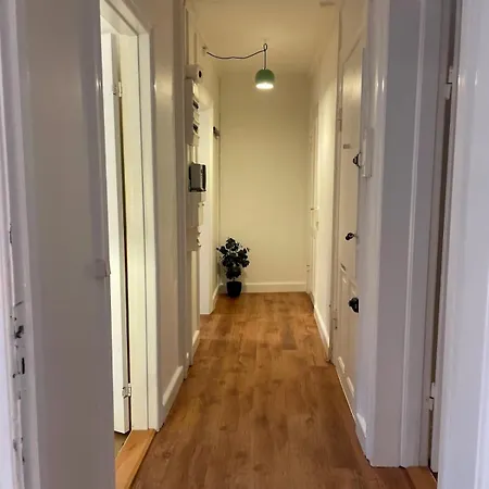 Comfortable 2 Bedroom Getaway Appartement