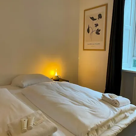 Comfortable 2 Bedroom Getaway Διαμέρισμα